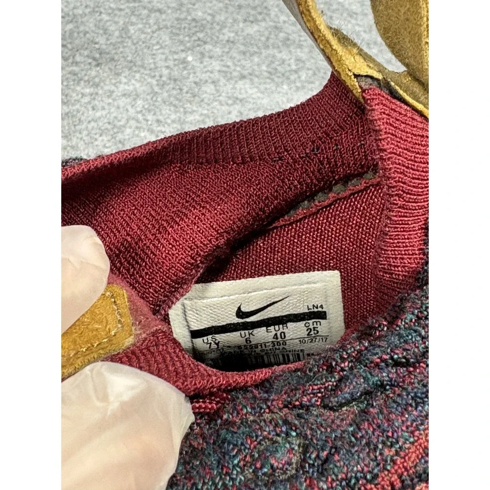 Nike LeBron 15 New‎ Heights Basketball Shoes 7Y Burgundy Navy BattleKnit